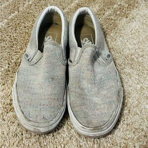 Vans classic slip ons